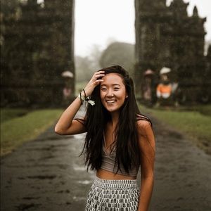 Meet your Posher, Debbie